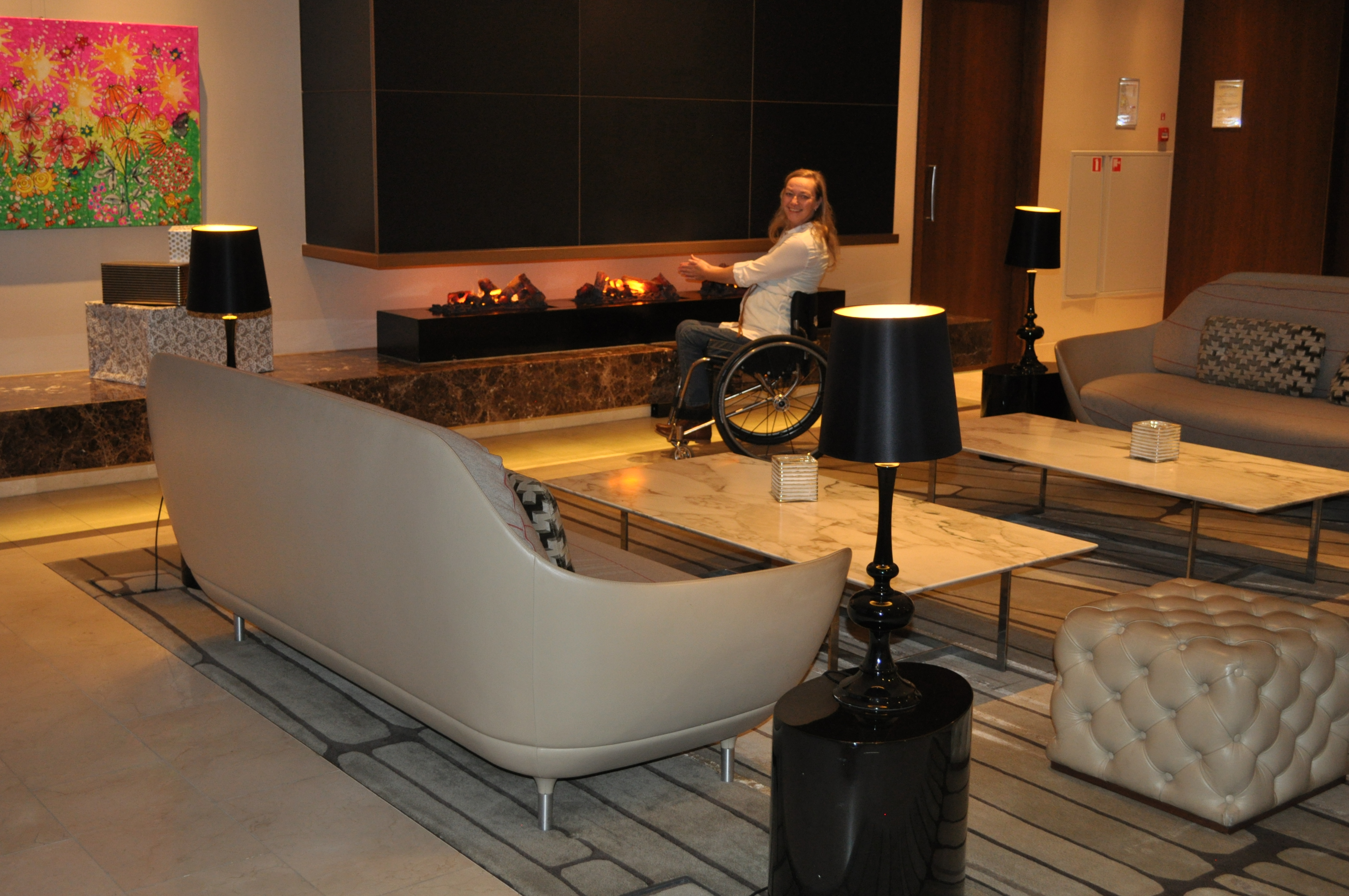 Melanie fireplace Hilton Rotterdam